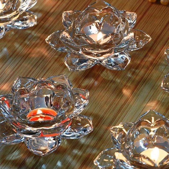 Stunning set of two glass lotus tealight candle holders - Picture 5 of 6